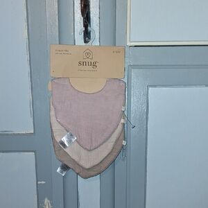 Snug Baby Bib 3 Piece Set